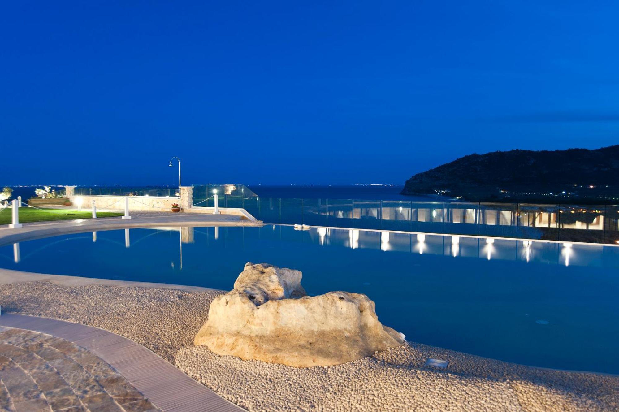 Hotel Residence Il Porto Маттіната Екстер'єр фото
