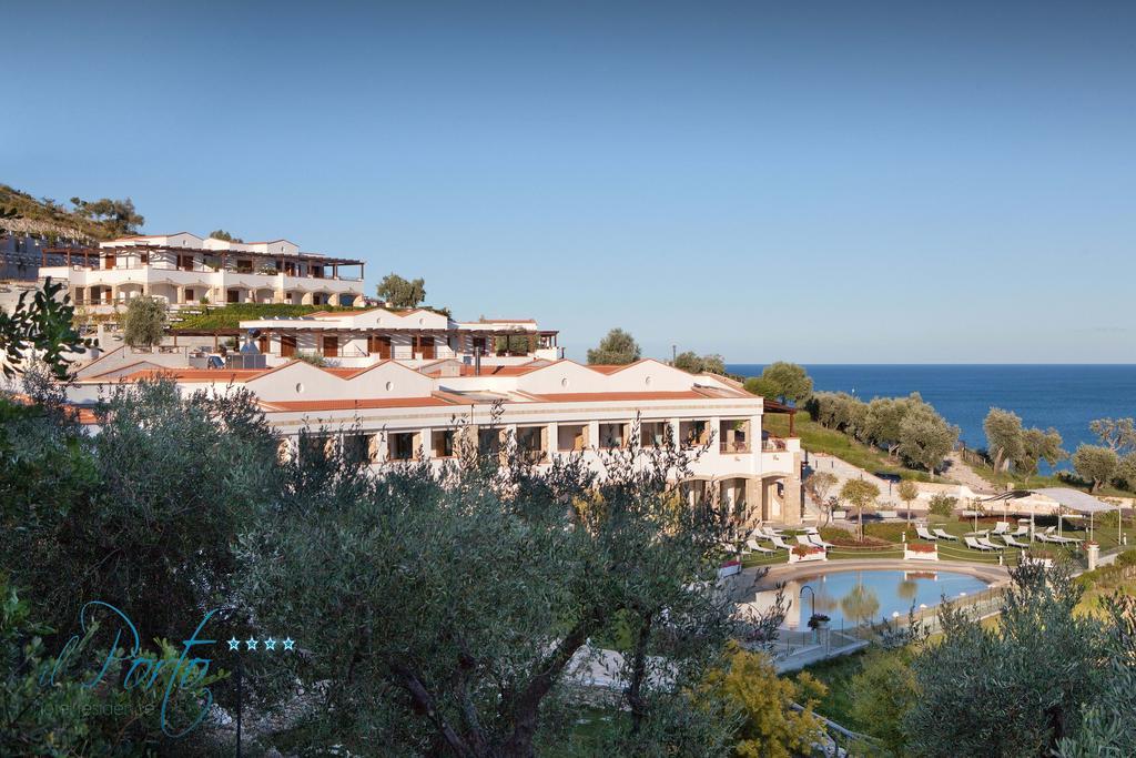 Hotel Residence Il Porto Маттіната Екстер'єр фото